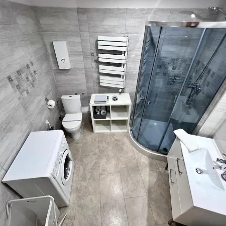 W Samym Centrum Jeleniej Gory Апартаменты Еленя-Гура