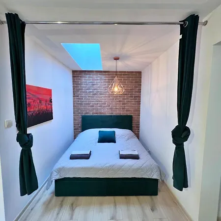 W Samym Centrum Jeleniej Gory *