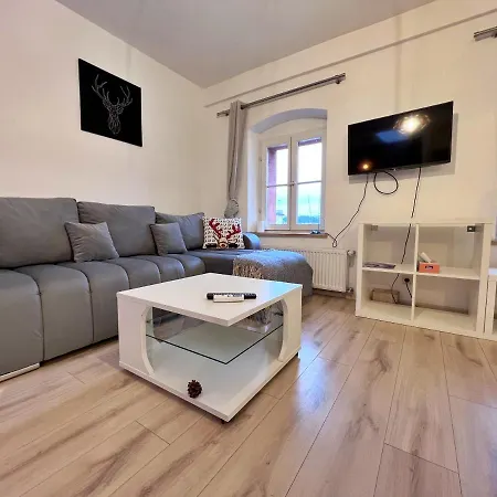 W Samym Centrum Jeleniej Gory Jelenia Góra