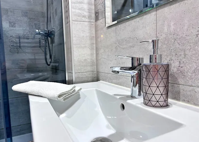 公寓 W Samym Centrum Jeleniej Gory *